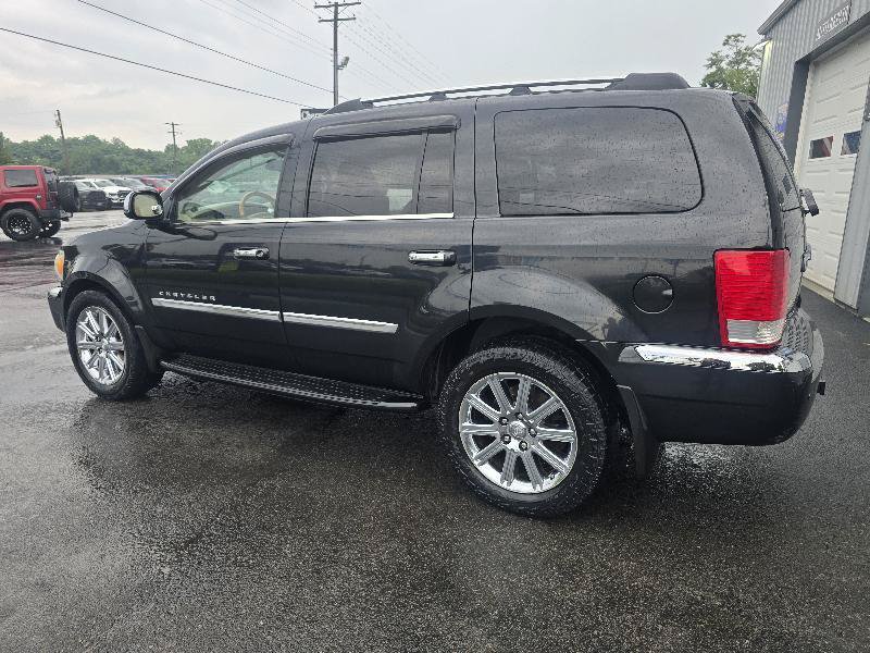 Used 2008 Chrysler Aspen Limited AWD/4WD image 6