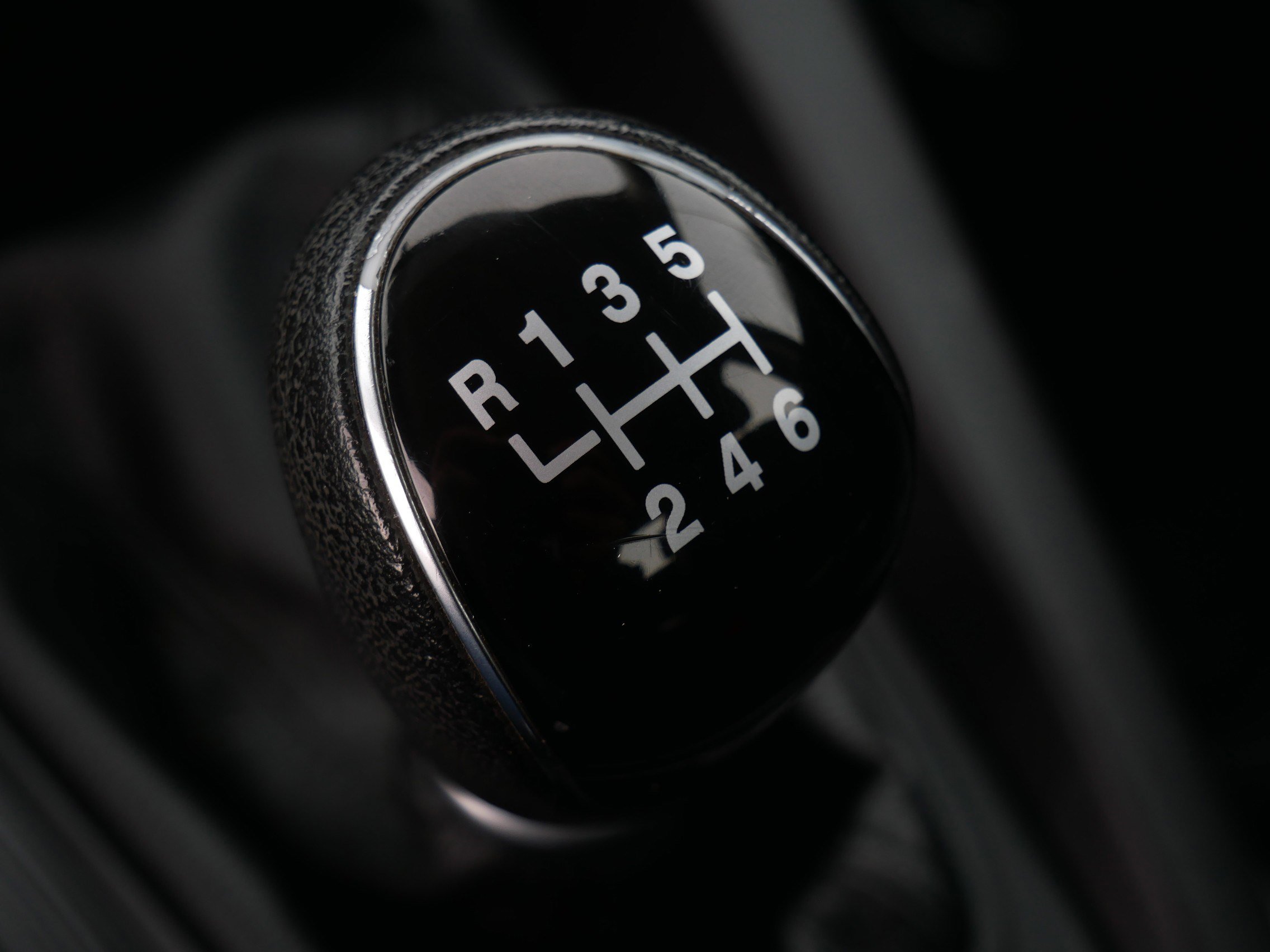 Used 2015 Ford Focus SE image 31