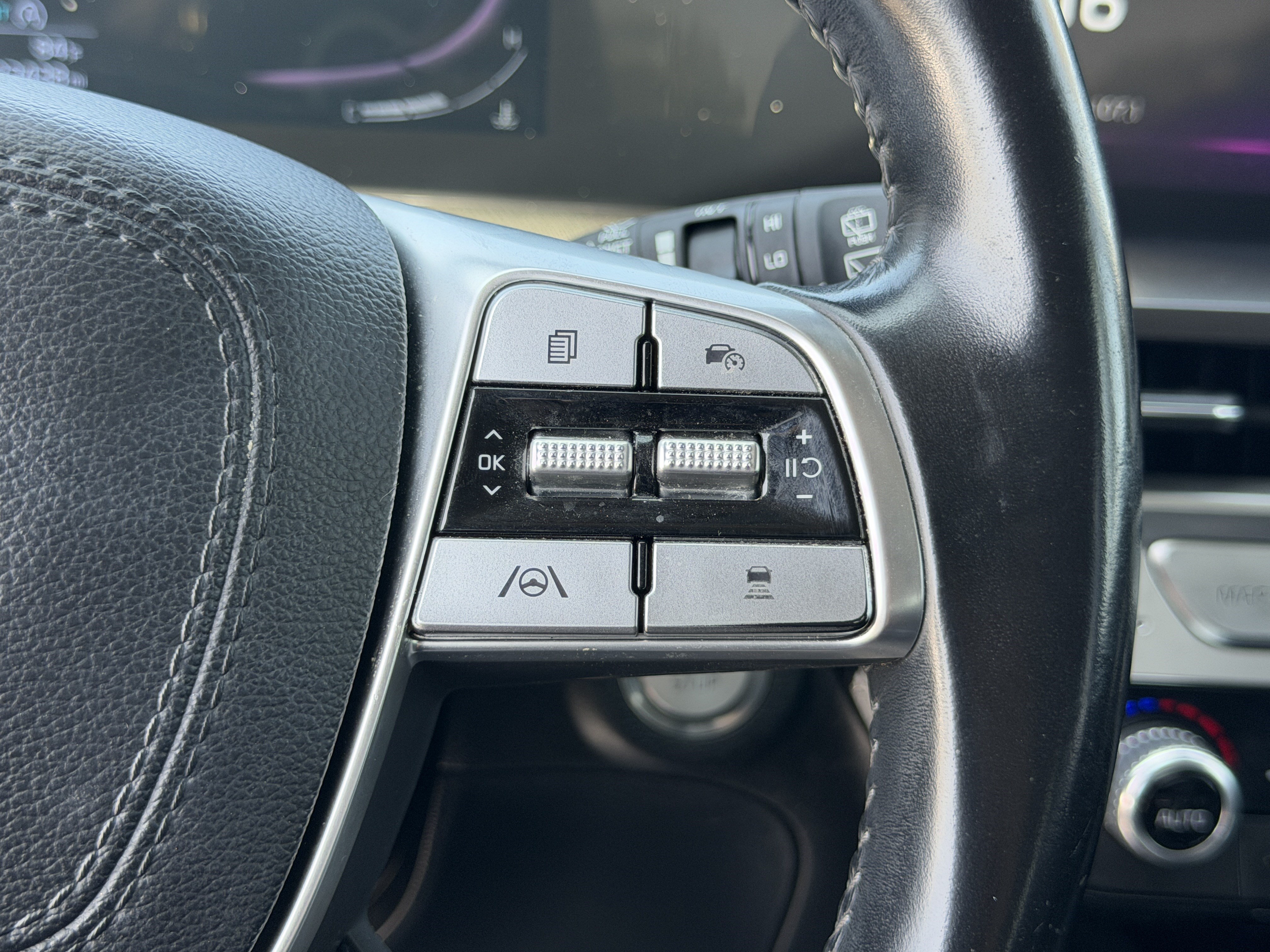 Certified 2023 Kia Telluride S FWD image 19