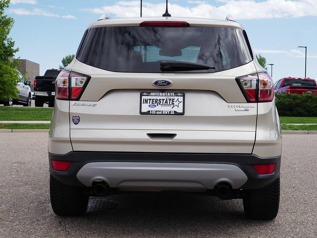 Used 2018 Ford Escape Titanium AWD/4WD image 5