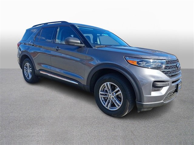 Used 2022 Ford Explorer XLT w/ Class IV Trailer Tow Package image 3
