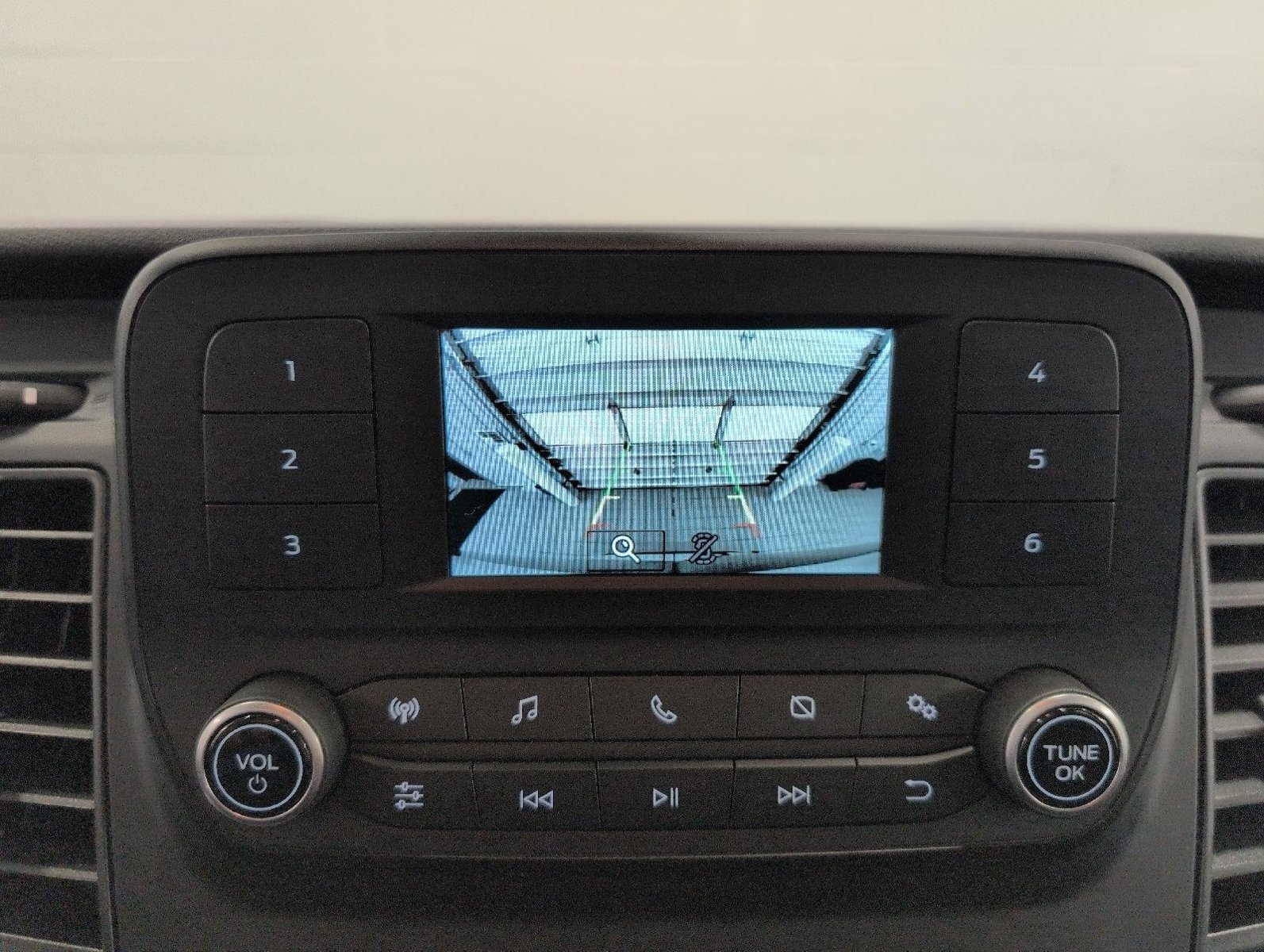 Used 2020 Ford Transit 350 XL RWD image 13