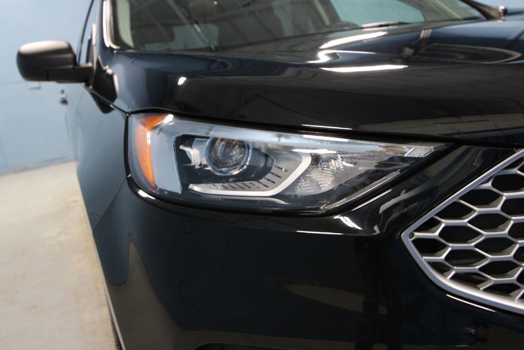 Used 2024 Ford Edge SE AWD/4WD image 32