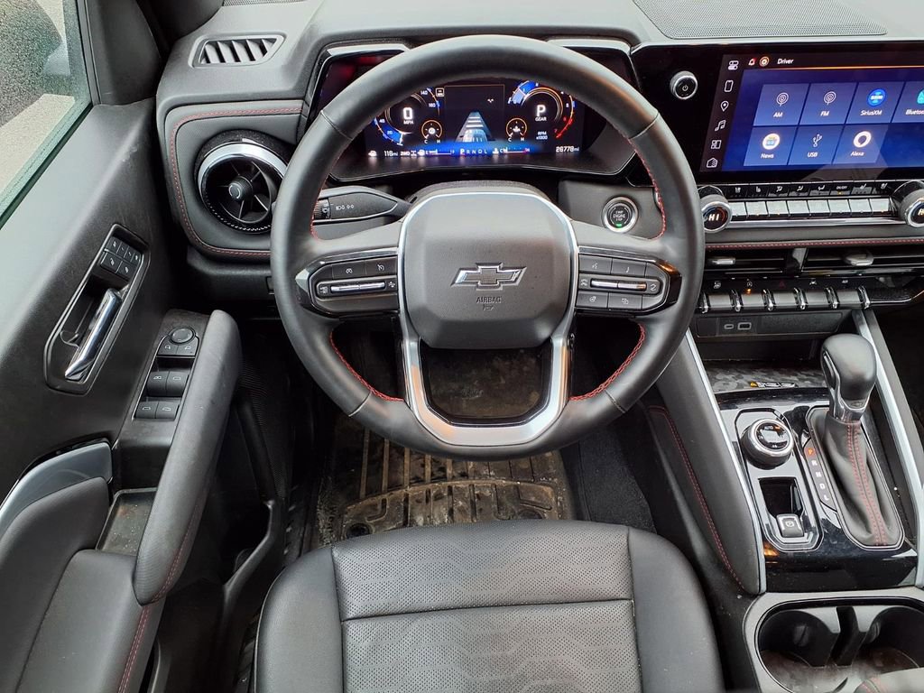 Used 2024 Chevrolet Colorado Z71 w/ Z71 Convenience Package 2 image 15