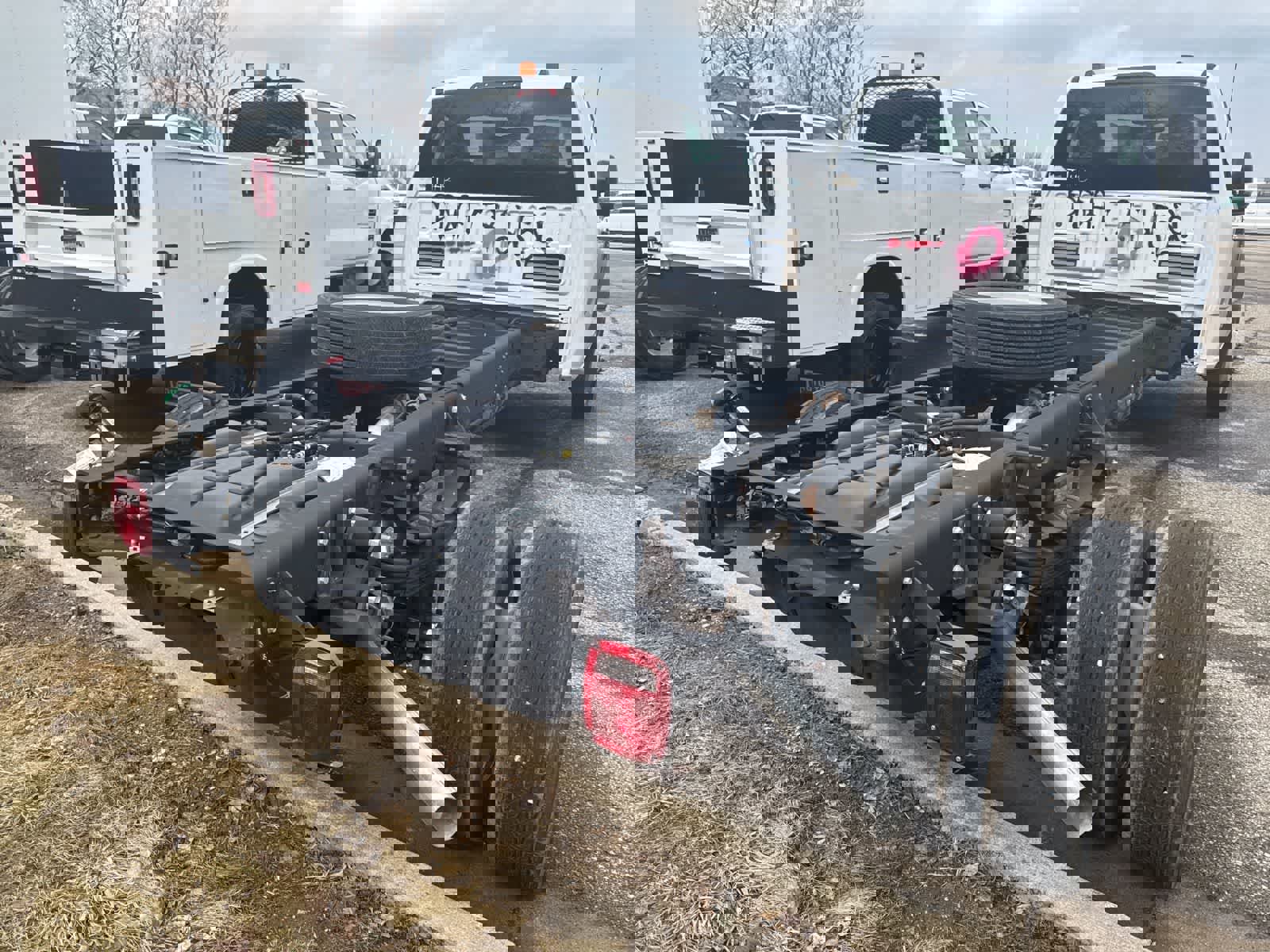 Used 2023 Ford F450 XLT w/ XLT Value Package image 9