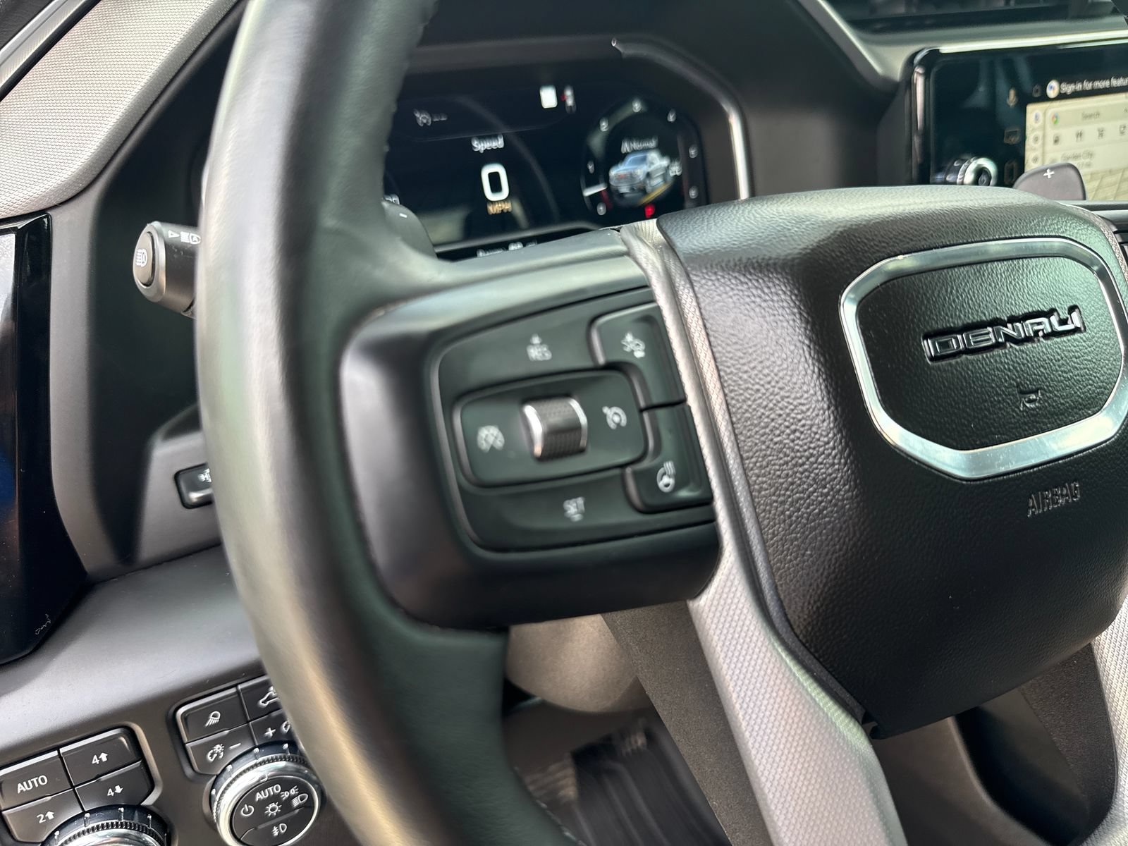 Used 2023 GMC Sierra 1500 Denali w/ Denali Reserve Package AWD/4WD image 32