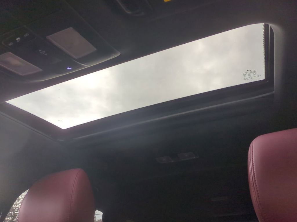 Used 2023 MAZDA CX-9 Carbon Edition image 22