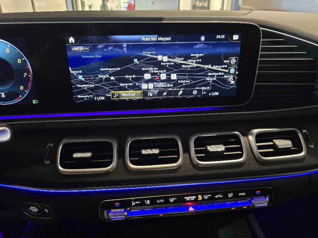Used 2021 Mercedes-Benz GLE 350 4MATIC image 9