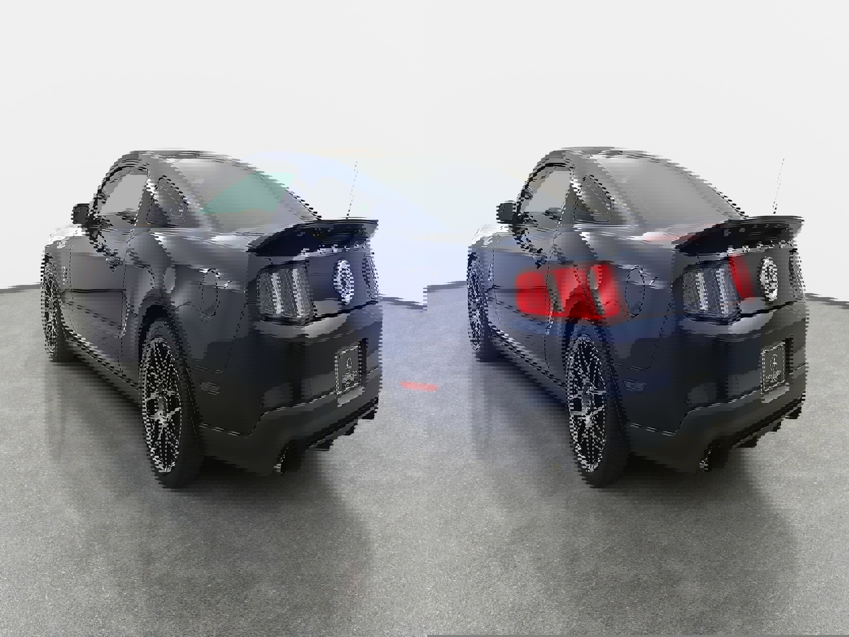 Used 2012 Ford Mustang Shelby GT500 w/ SVT Performance Pkg image 7