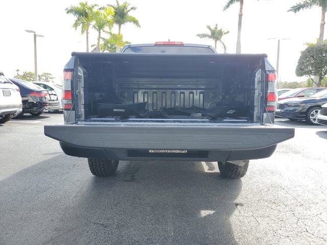 Used 2022 Nissan Frontier S image 9