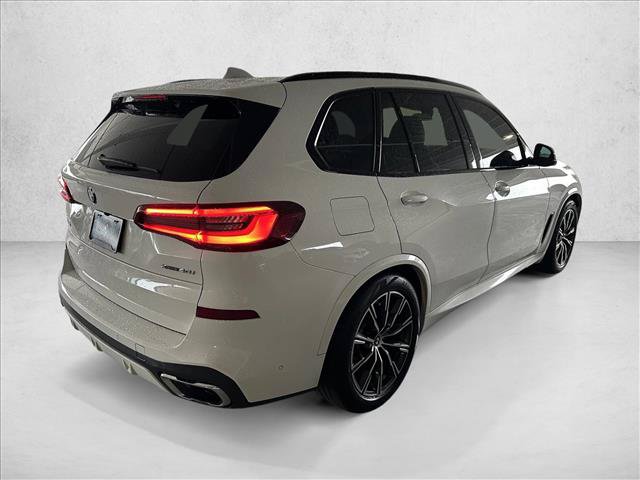 Used 2021 BMW X5 xDrive40i w/ M Sport Package AWD/4WD image 5