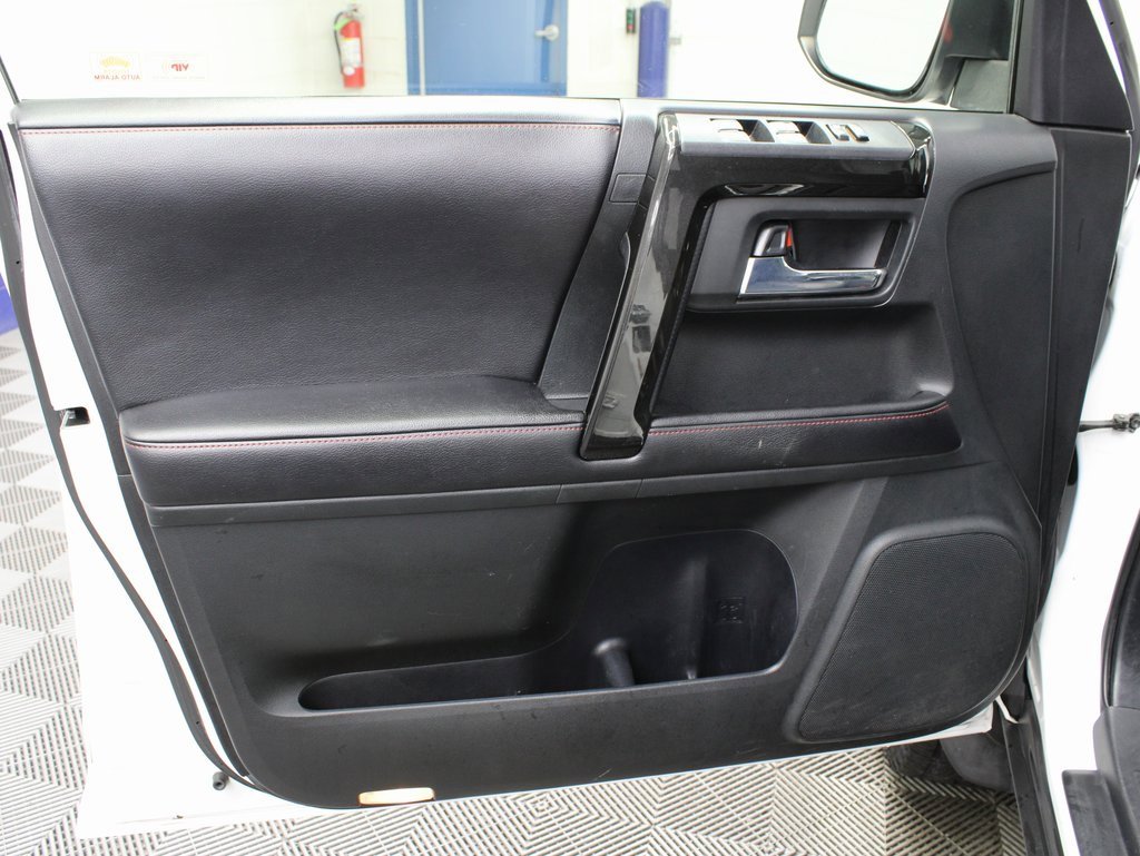 Used 2016 Toyota 4Runner TRD Pro image 53