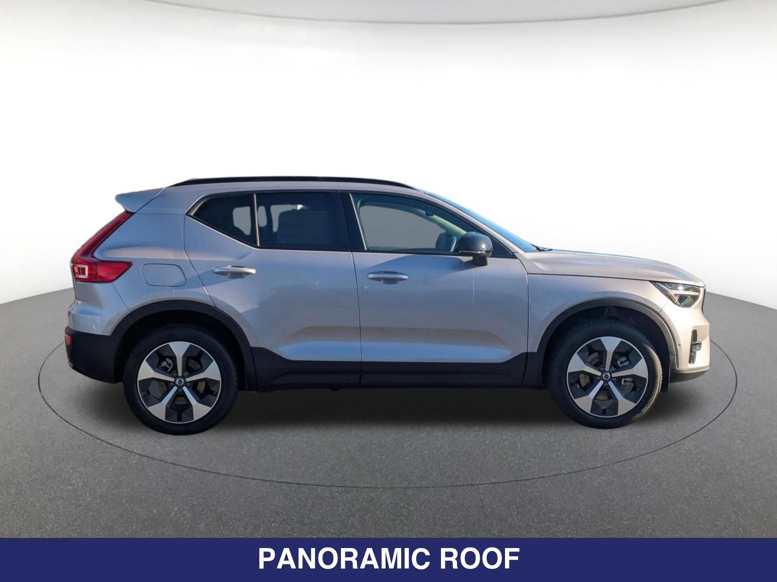 New 2026 Volvo XC40 B5 Plus w/ Protection Package Premier AWD/4WD image 5