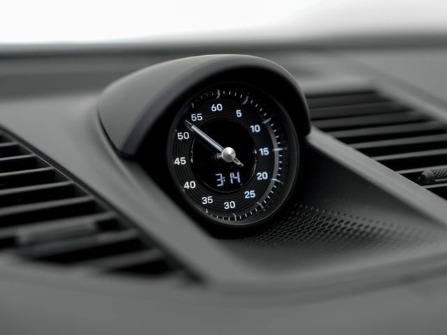 Certified 2025 Porsche Panamera 4 E-Hybrid AWD/4WD image 17