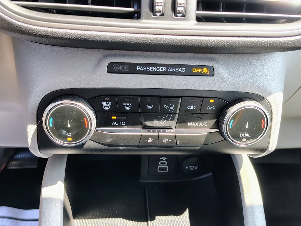 Used 2025 Ford Escape Active AWD/4WD image 25