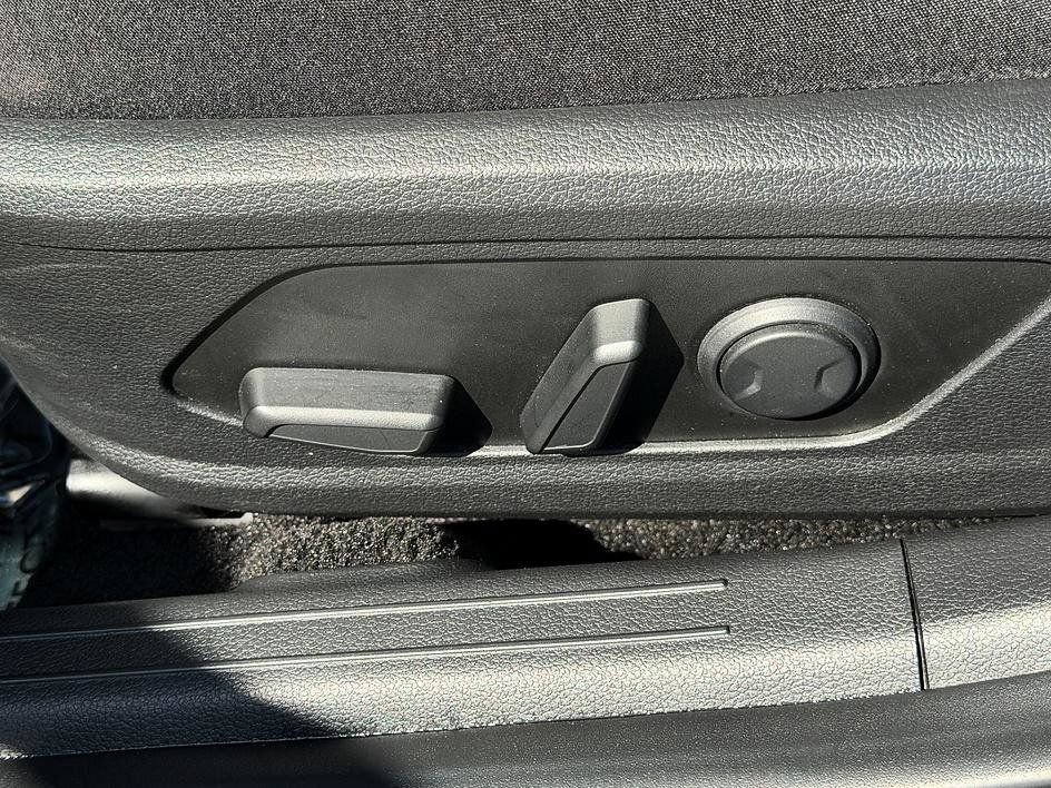 Used 2025 Hyundai Sonata SEL FWD image 22