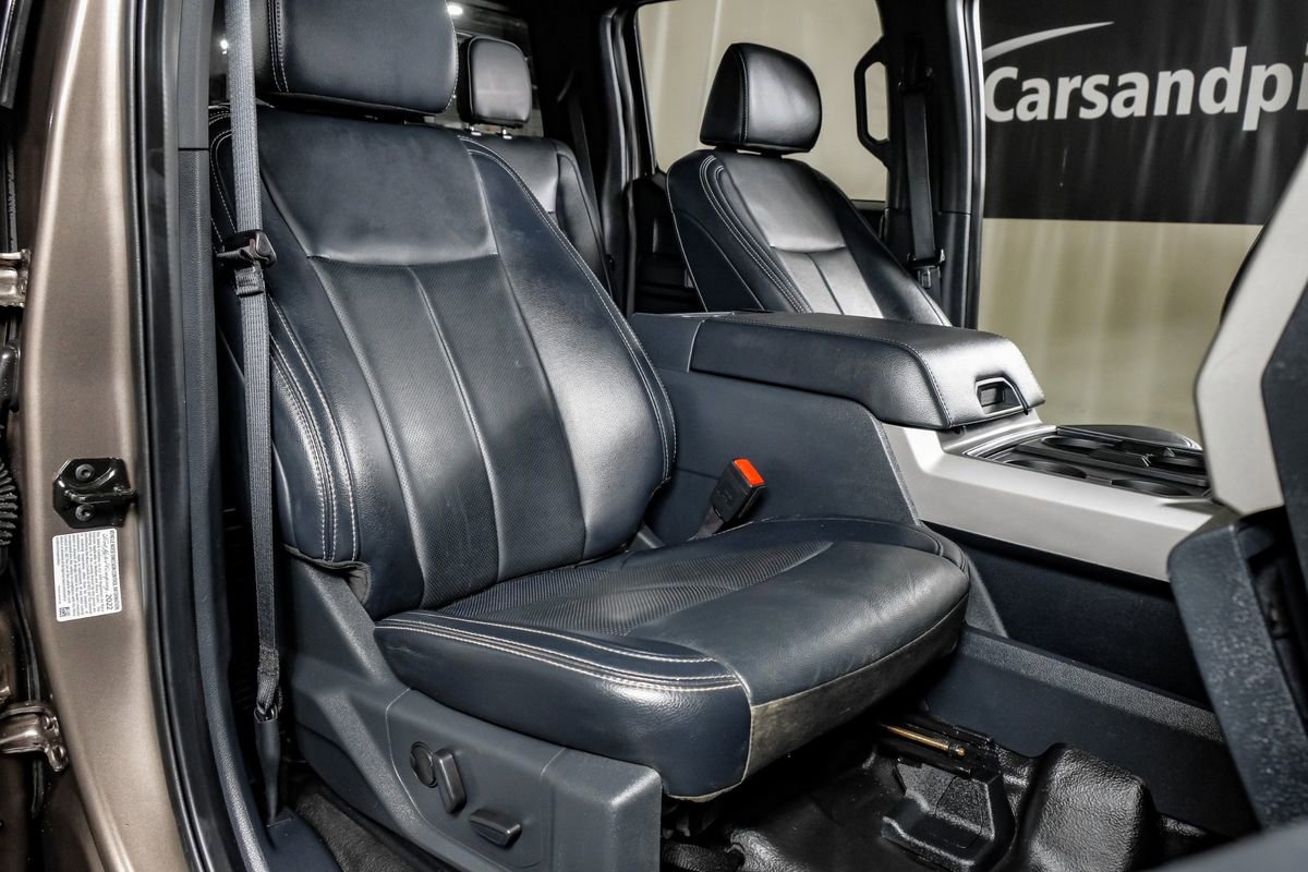 Used 2022 Ford F250 Lariat w/ Tremor Off-Road Package image 30