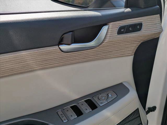 Used 2021 Hyundai Palisade Limited image 10