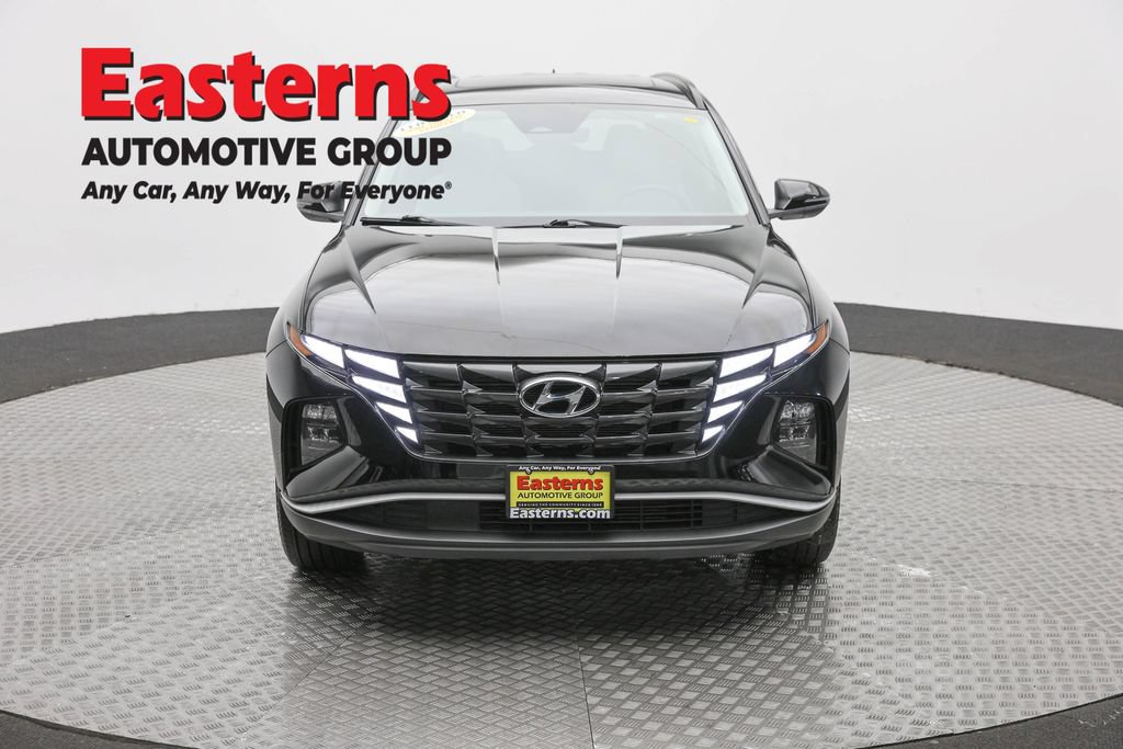 Used 2023 Hyundai Tucson SEL w/ Convenience Package AWD/4WD image 2