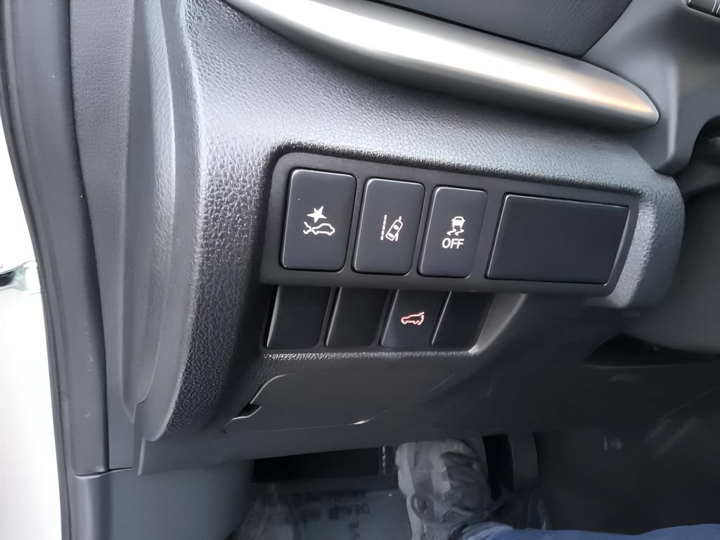 Used 2024 Mitsubishi Eclipse Cross SE AWD/4WD image 20