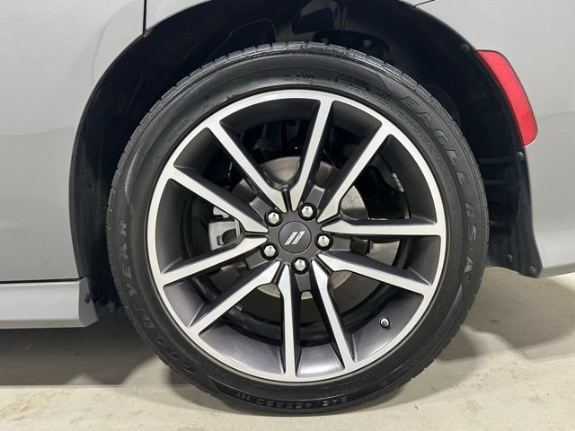 Used 2023 Dodge Charger R/T w/ Technology Group image 23
