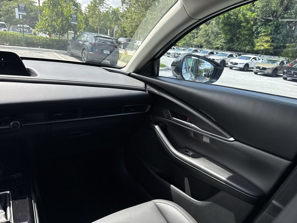 Certified 2025 MAZDA CX-30 AWD 2.5 S w/ Select Sport Pkg image 15