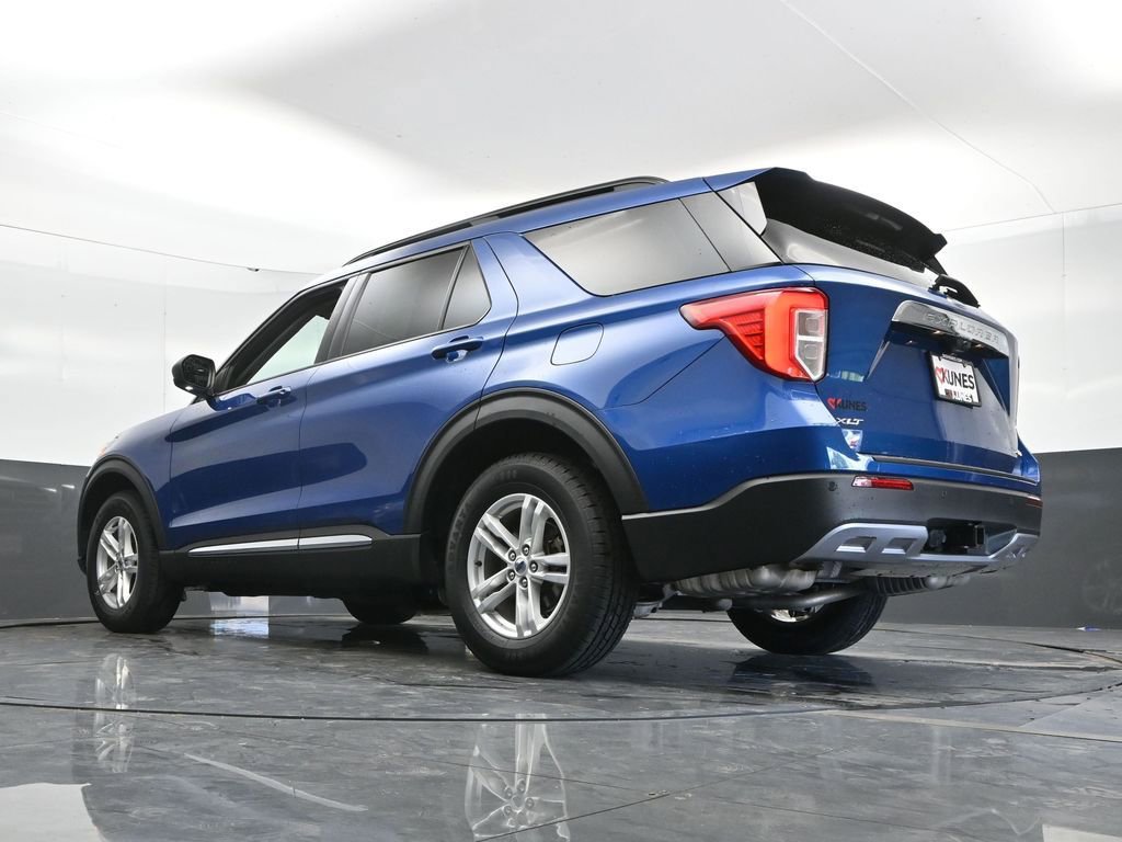 Used 2022 Ford Explorer XLT w/ Equipment Group 202A image 50