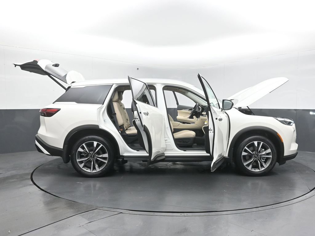Certified 2025 INFINITI QX60 Luxe image 60