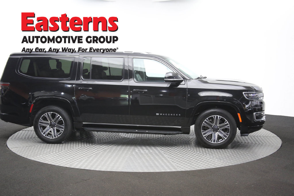 Used 2024 Jeep Wagoneer L Series II RWD image 54