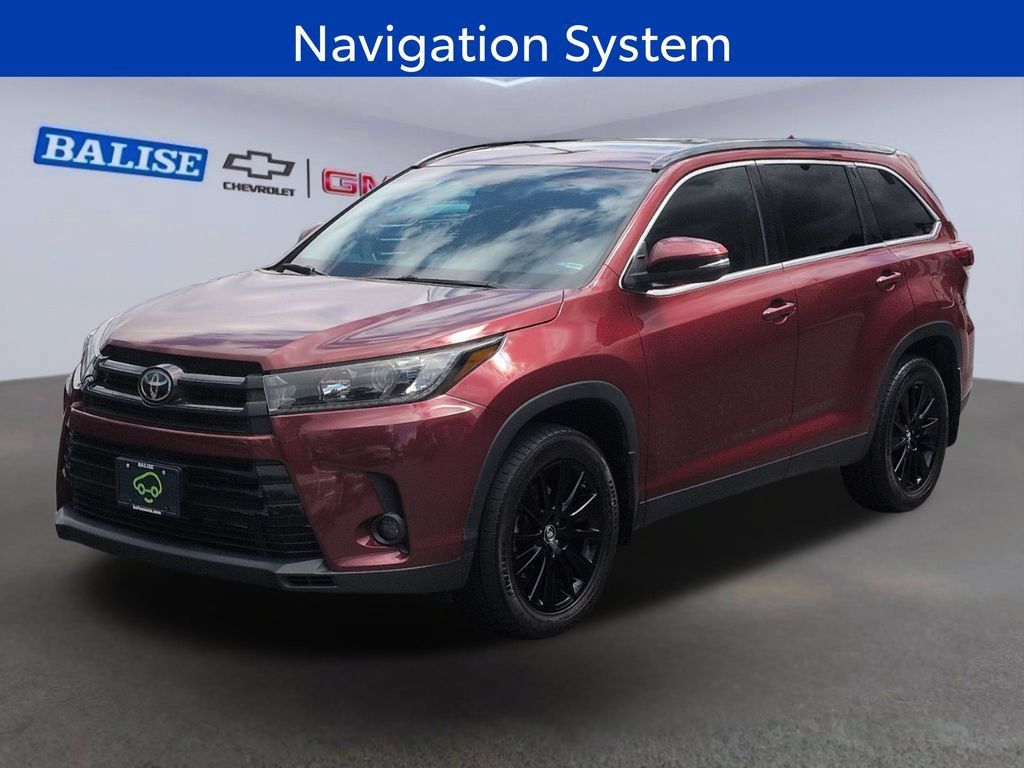 Used 2019 Toyota Highlander SE w/ Carpet Mat Package (TMS) AWD/4WD image 8