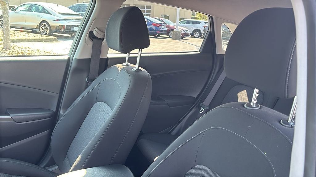 Used 2023 Hyundai Kona SEL AWD/4WD image 25