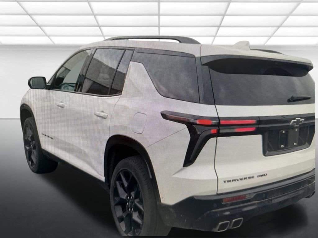 Used 2024 Chevrolet Traverse RS w/ LPO, Floor Liner Package