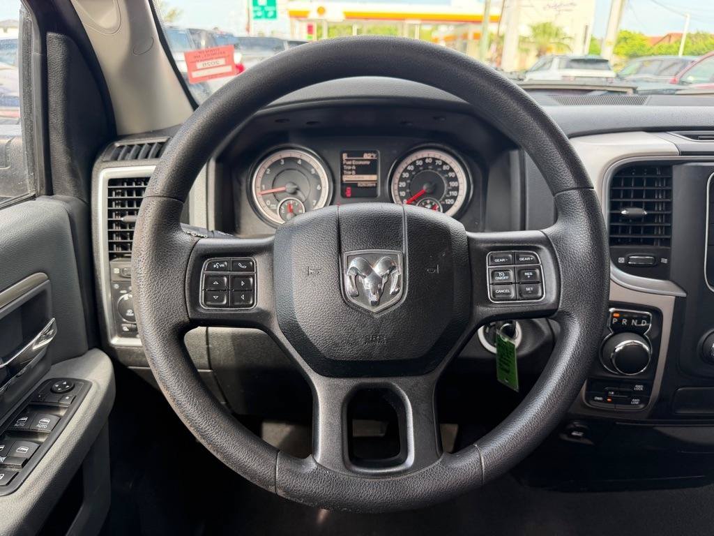Used 2020 RAM 1500 Warlock AWD/4WD image 17