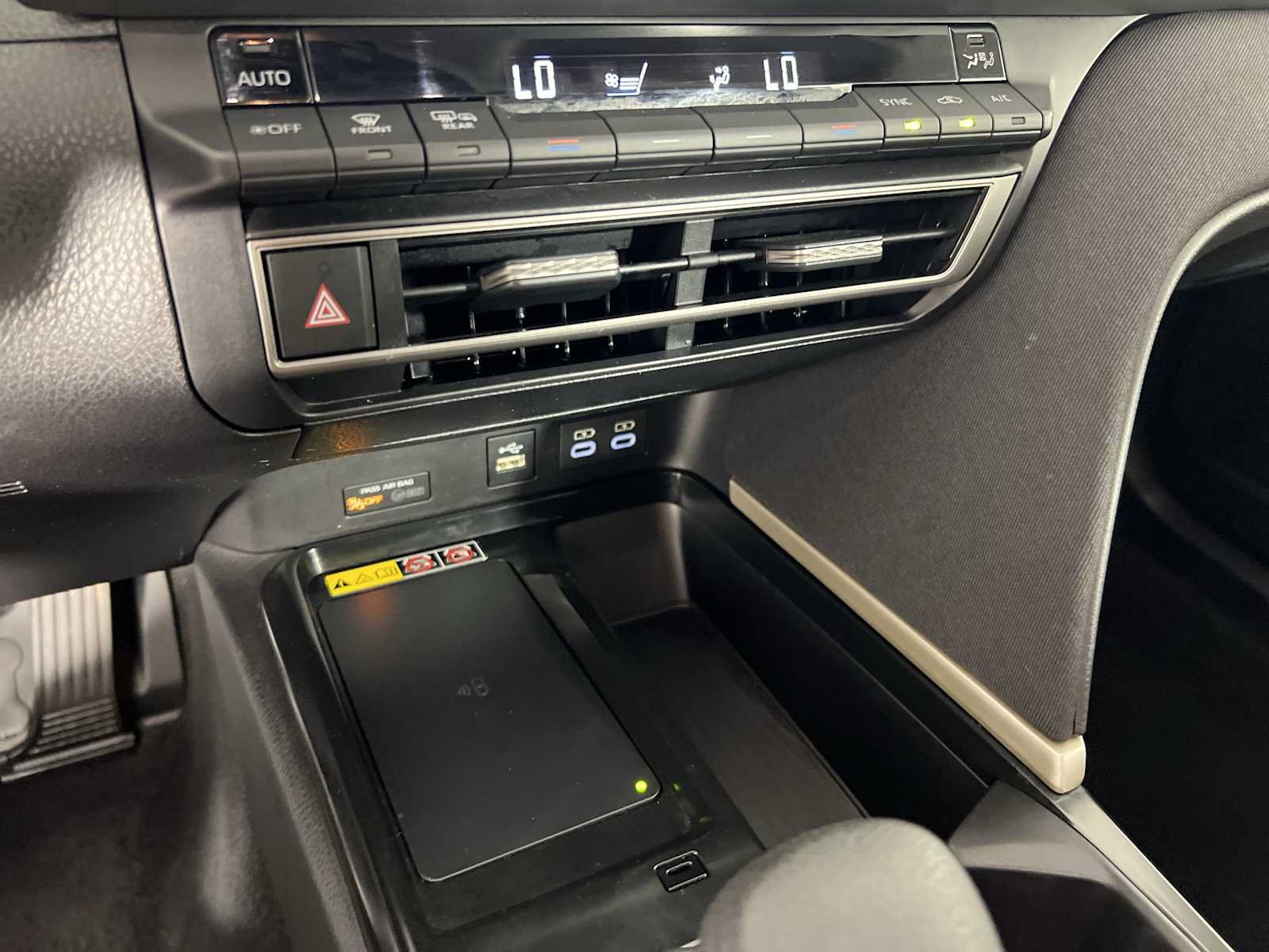 Used 2025 Toyota Camry LE FWD image 24