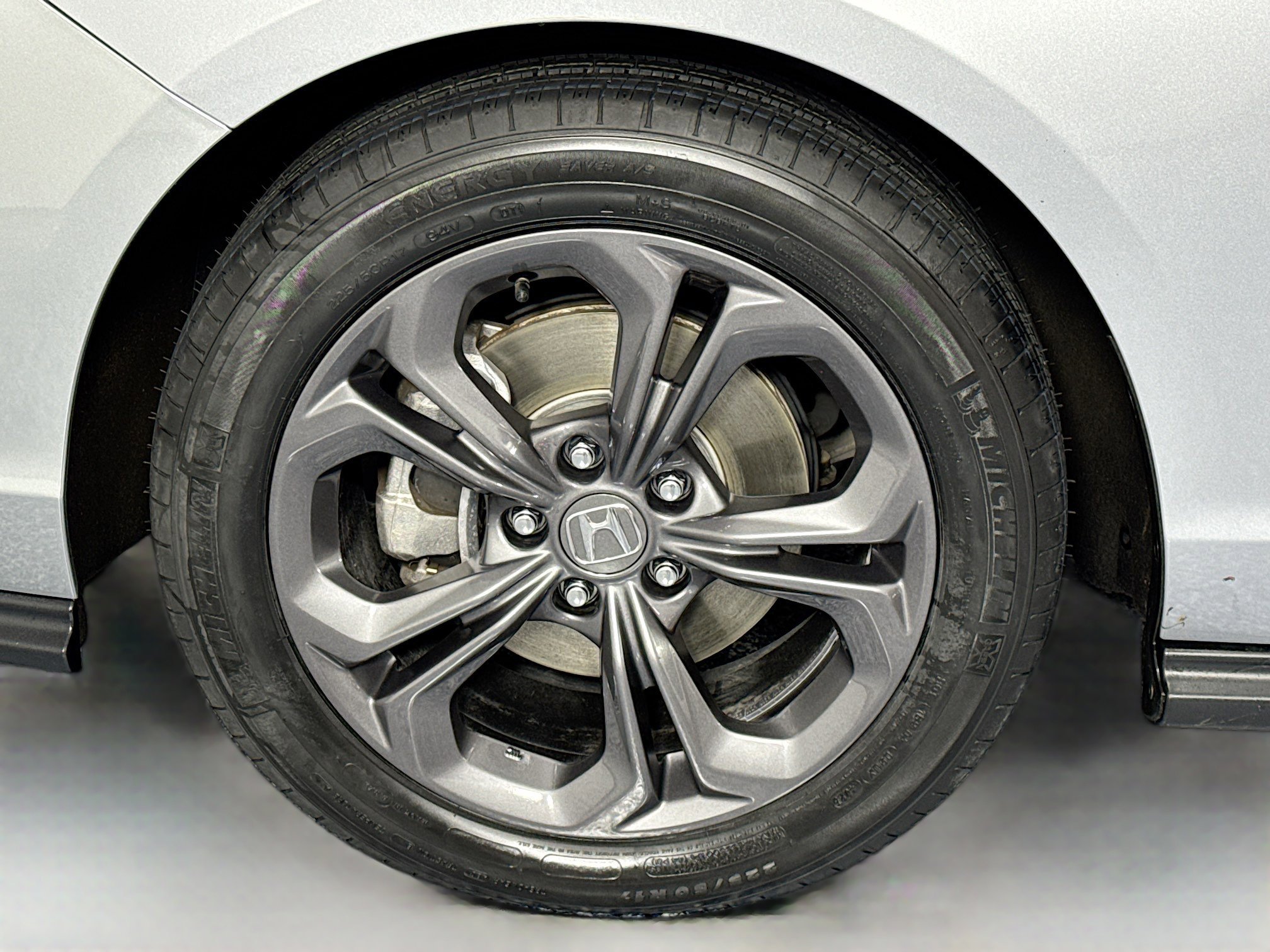 Certified 2023 Honda Accord EX image 30