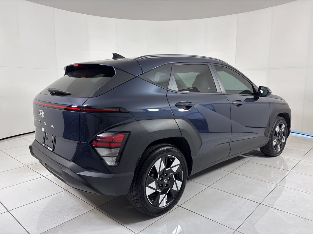 Certified 2025 Hyundai Kona SEL FWD image 5