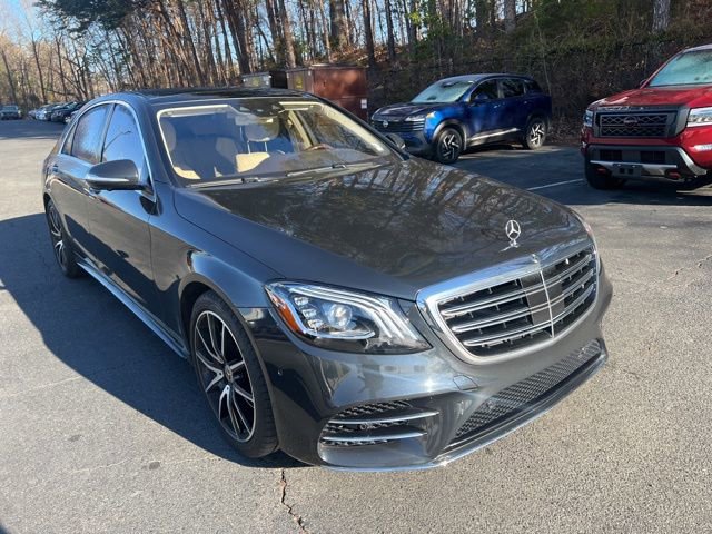 Used 2020 Mercedes-Benz S 560 Sedan image 3