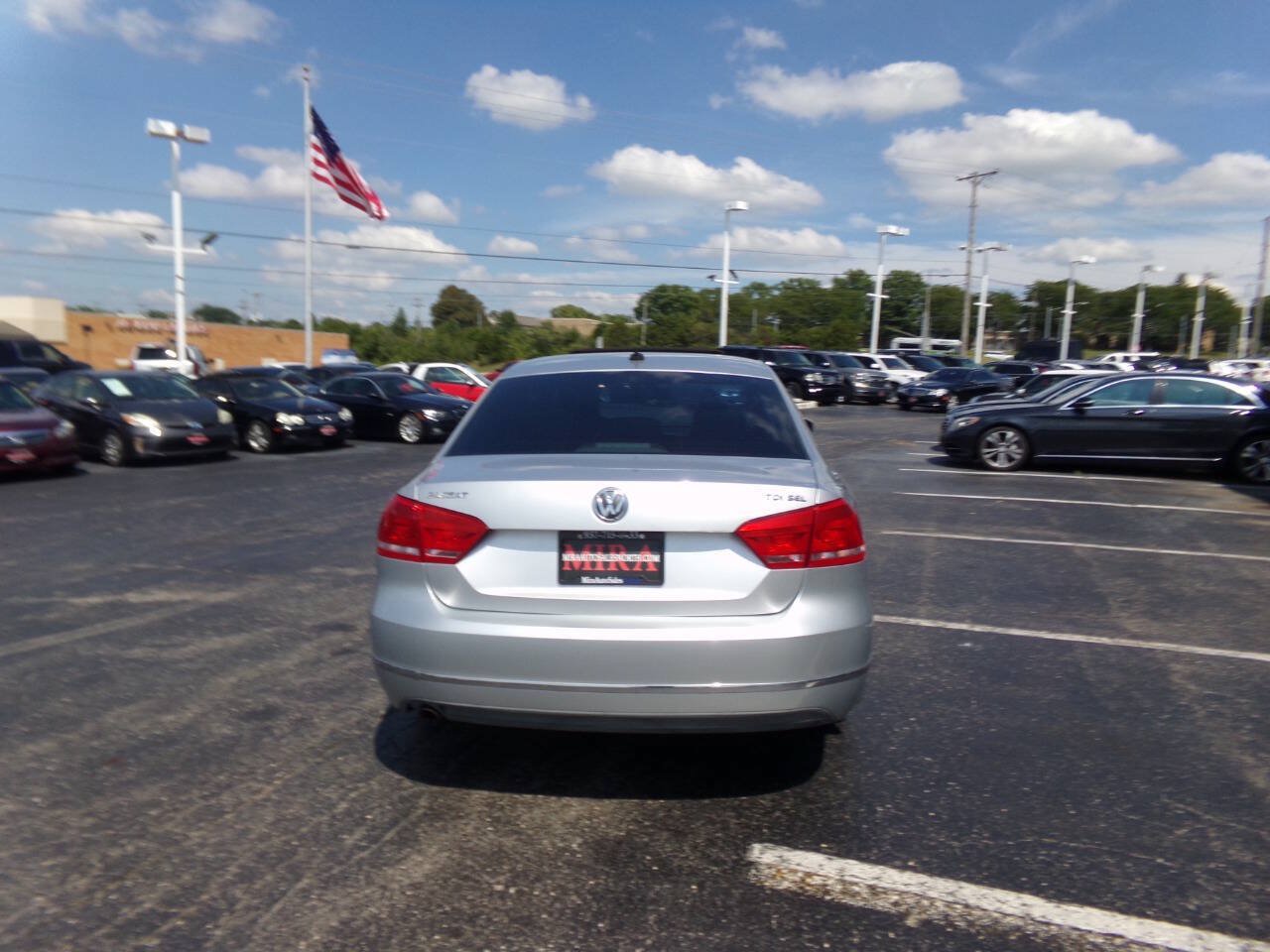 Used 2013 Volkswagen Passat TDI SEL Premium FWD image 7