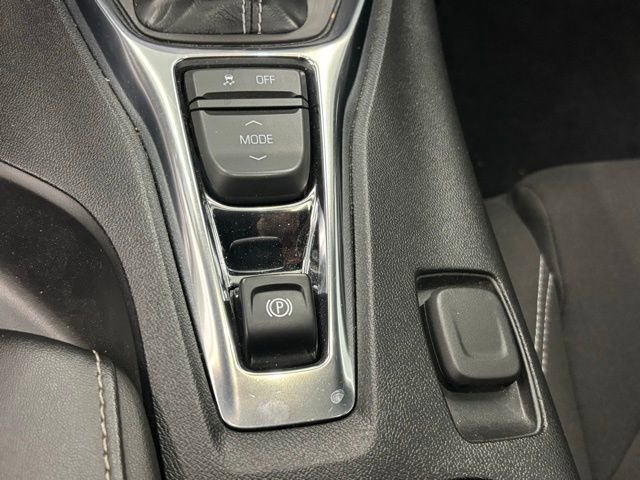 Used 2020 Chevrolet Camaro LT image 26