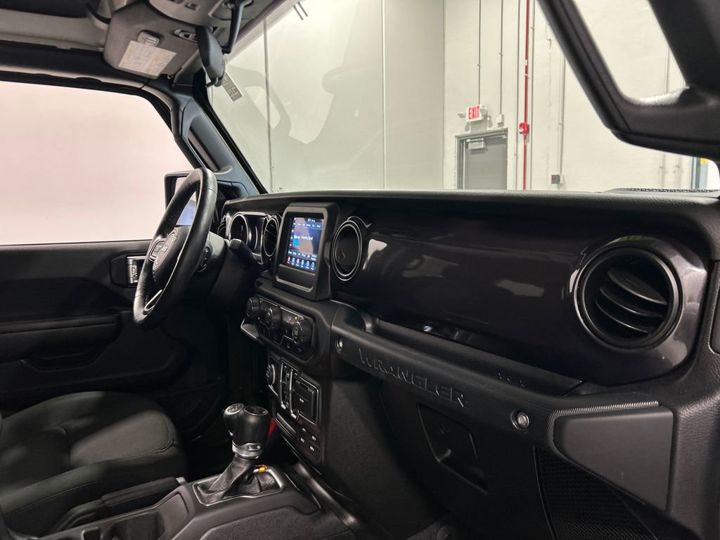 Used 2021 Jeep Wrangler Unlimited Sport image 34