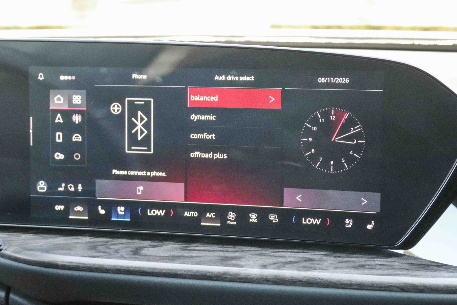 Certified 2025 Audi Q5 Premium Plus w/ Premium Plus AWD/4WD image 16