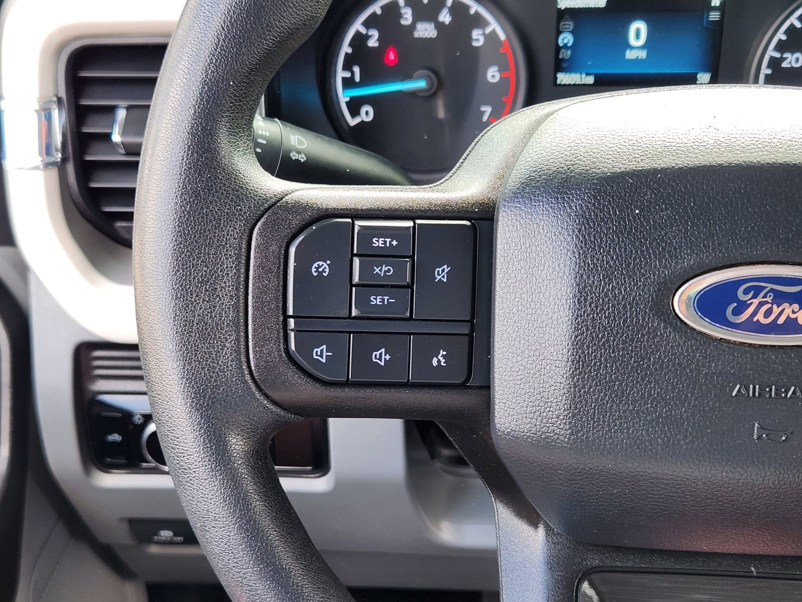 Used 2024 Ford F350 XL image 30