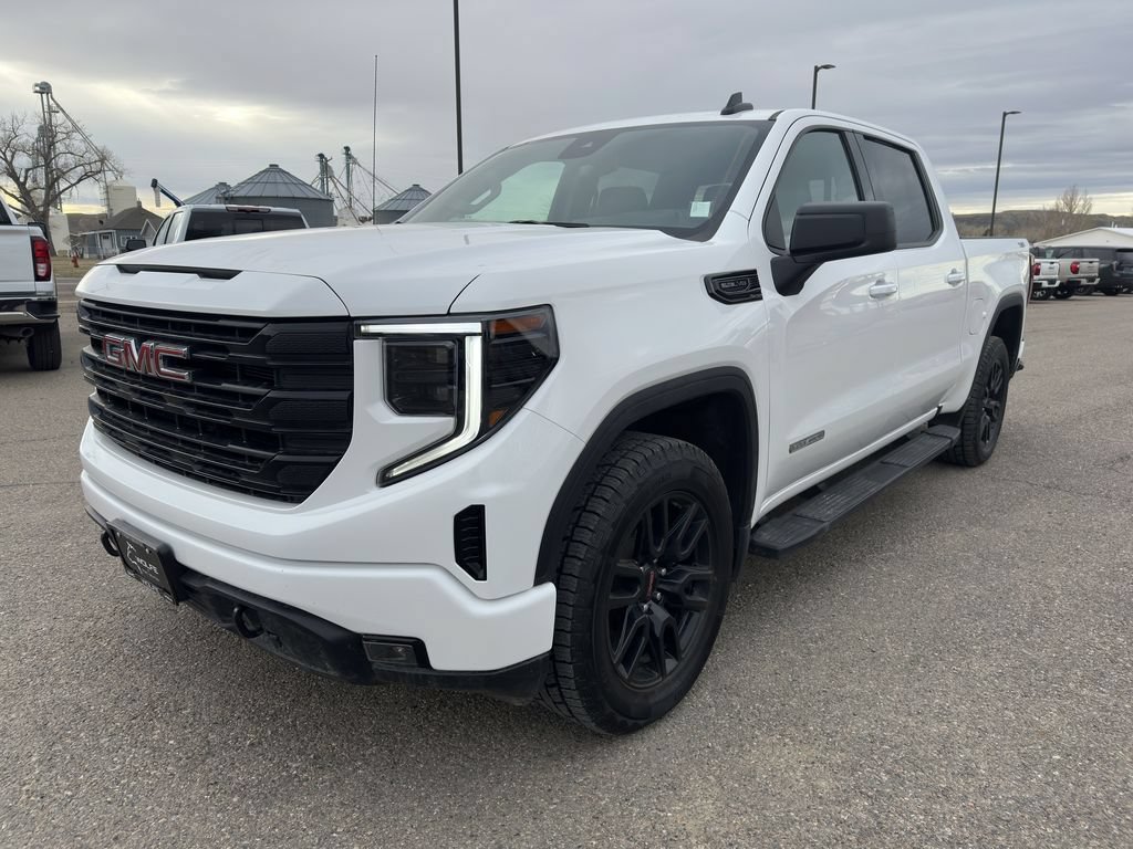 Used 2025 GMC Sierra 1500 Elevation w/ Preferred Package AWD/4WD image 3