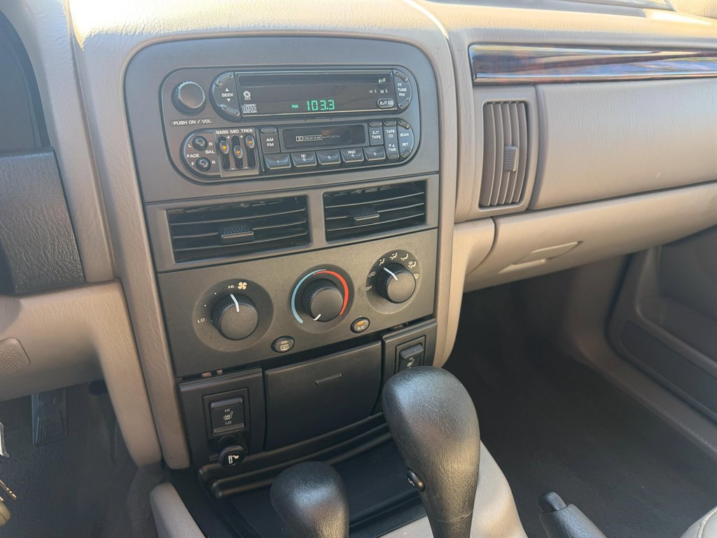 Used 2000 Jeep Grand Cherokee Laredo image 12