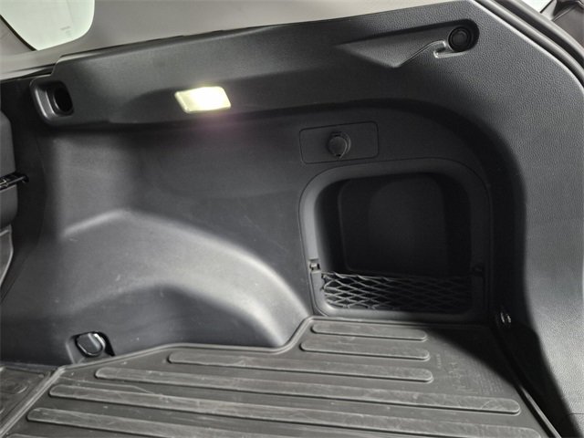 Used 2023 Toyota RAV4 Limited image 15