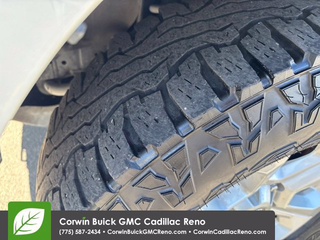 Used 2017 Toyota 4Runner SR5 Premium AWD/4WD image 43
