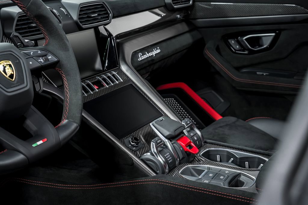 Used 2023 Lamborghini Urus Performante AWD/4WD image 23