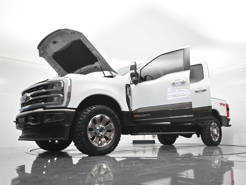 Used 2025 Ford F250 King Ranch AWD/4WD image 52