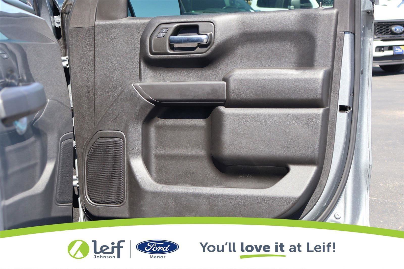 Used 2024 Chevrolet Silverado 1500 Custom image 33