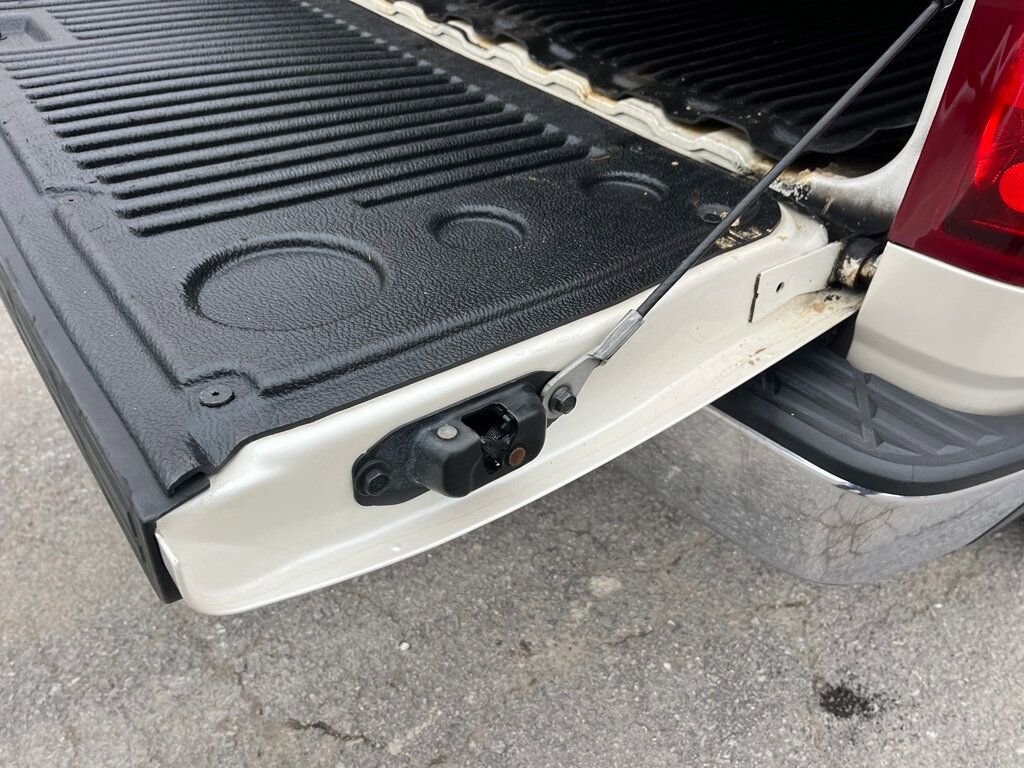 Used 2011 Chevrolet Silverado 1500 LT w/ All-Star Edition image 32